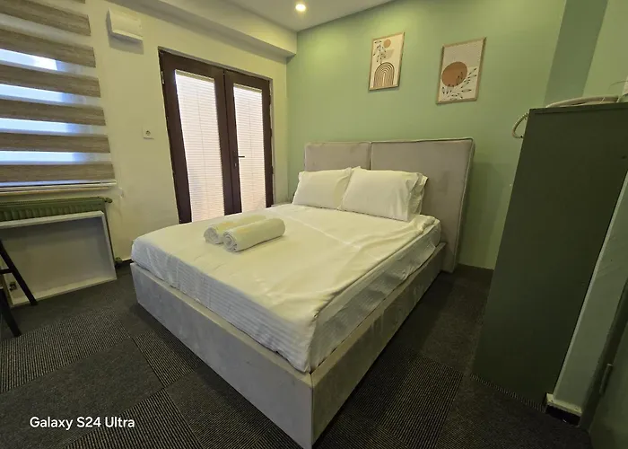 Rafinn Hotel